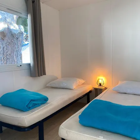 Mobil-home 5 Personnes Dans Mar Estang 4 étoiles Avec Accès à La