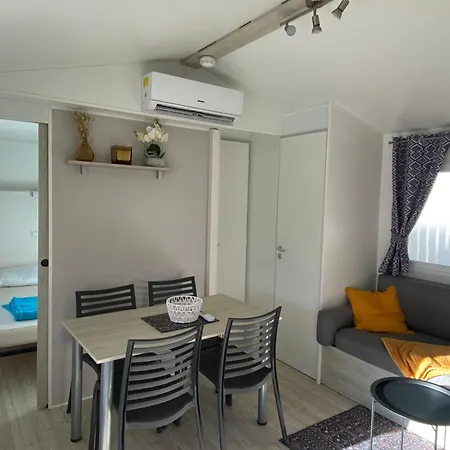 Campeggio Mobil-home 5 Personnes Dans Mar Estang 4 étoiles Avec Accès à La *