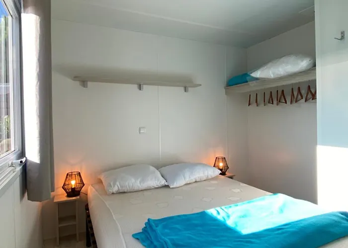 Mobil-home 5 Personnes Dans Mar Estang 4 Etoiles Avec Acces A La *